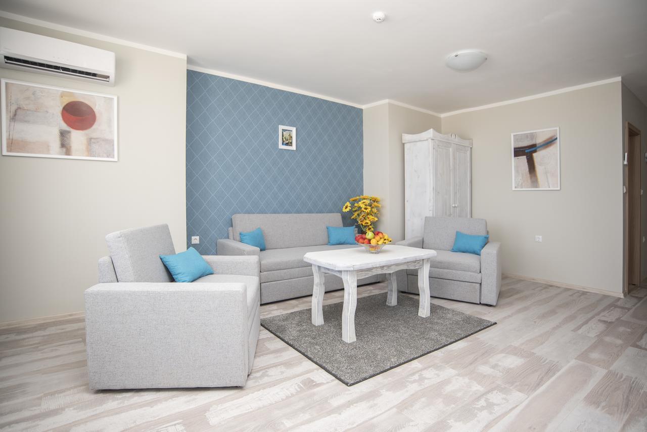 Apartamento de 70 m² en Lozenets, con 1 habitación Exterior foto