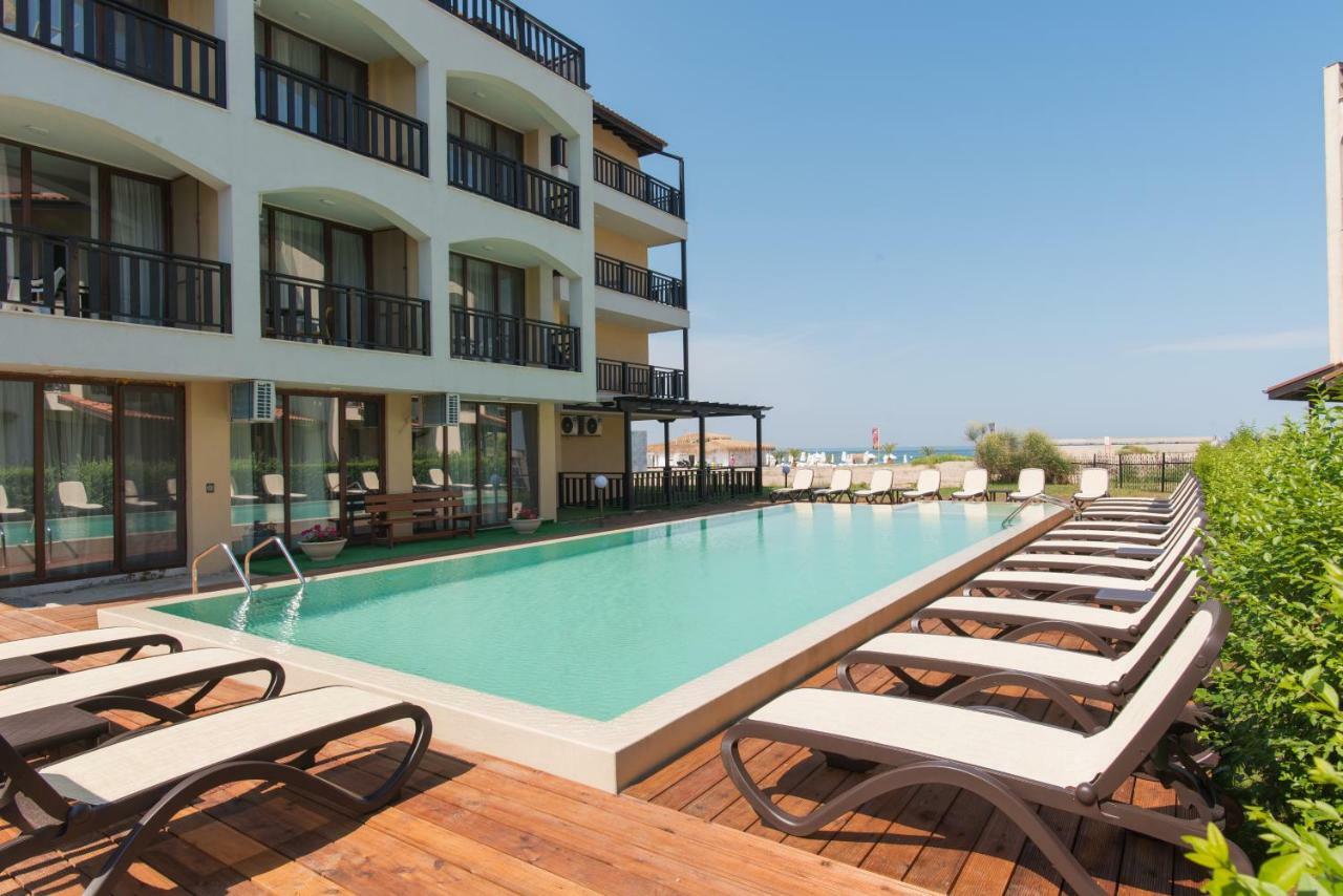 Apartamento de 70 m² en Lozenets, con 1 habitación Exterior foto