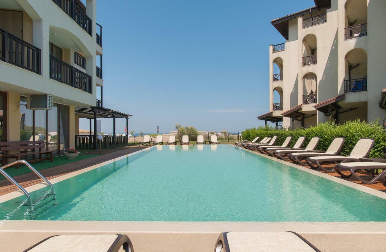 Apartamento de 70 m² en Lozenets, con 1 habitación Exterior foto