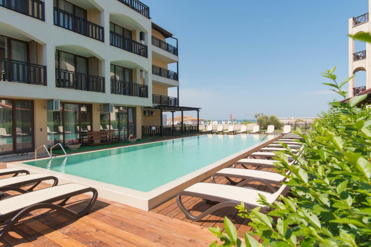 Apartamento de 70 m² en Lozenets, con 1 habitación Exterior foto